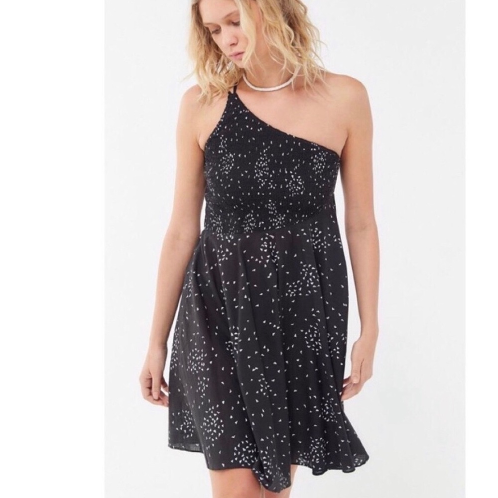 Urban Outfitters Dhalia Black Sleeveless Mini Dress Asymmetrical NEW Med